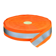 Reflektierende Streifen zum Aufnähen kombiniert - Breite 50 mm - Packung 5 m Reflektierende Streifen zum Aufnähen kombiniert - Breite 50 mm - Packung 5 m